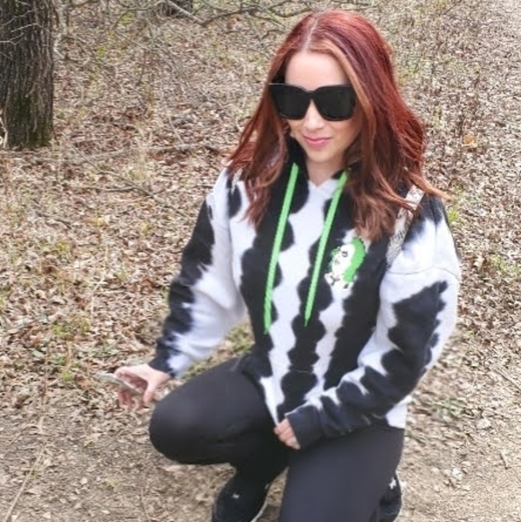 Beetlejuice SM Stripe Wash Tie Dye Hoodie - Picture 4 of 8